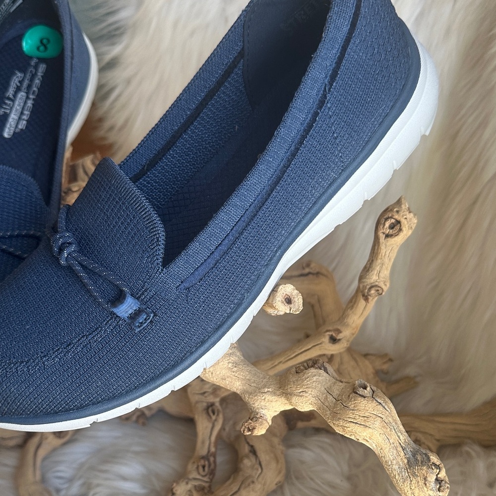 Skechers Women's Dark Blue Flats/8 - Picture 2 of 9